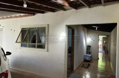 Casa com 3 quartos à venda na Avenida José Roberto Fabiano, Casa, 160, Jardim das Estações (Vila Xavier), Araraquara