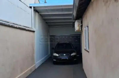 Casa com 1 quarto à venda na Avenida Torello Dinucci, Casa, 1044, Parque Laranjeiras, Araraquara