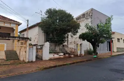 Casa com 2 quartos à venda na Rua Angelina de Lacerda Carvalho, 133, Centro, Araraquara