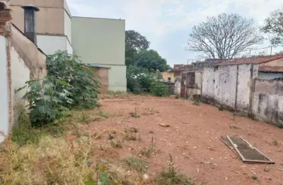 Terreno à venda na Rua Episcopal, Ao Lado Do N° 2281, 2271, Centro, São Carlos