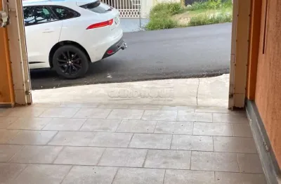 Casa com 2 quartos à venda na Rua Abrahão João, 114, Jardim Bandeirantes, São Carlos