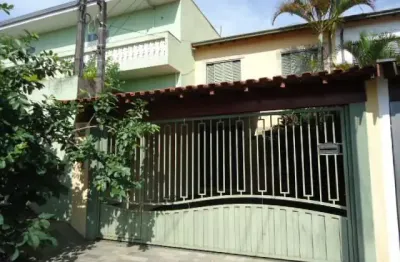 Casa com 3 quartos à venda na Rua Borba Gato, 471, Jardim Centenário, São Carlos