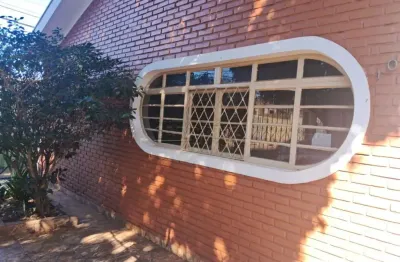 Casa com 3 quartos à venda na Rua Bento de Barros, 1027, Vila Xavier (Vila Xavier), Araraquara