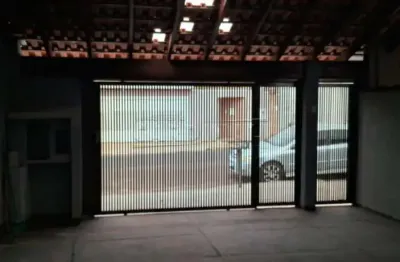 Casa com 5 quartos à venda na Avenida José Roberto Fabiano, Casa Frente E Fundos, 611, Jardim Europa (Vila Xavier), Araraquara