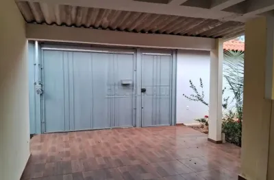 Casa com 2 quartos à venda na Avenida dos Ferroviários, 107, Vila Cidade Industrial (Vila Xavier), Araraquara