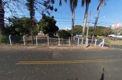 Terreno à venda na Rua São Joaquim, ÁRea Em L De Esquina., S/n, Vila Costa do Sol, São Carlos