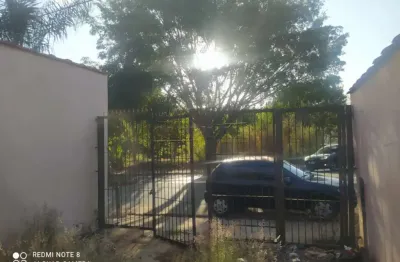 Casa com 1 quarto à venda na Avenida Francisco Martins Caldeira Filho, 469, Parque São Paulo (Vila Xavier), Araraquara