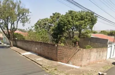 Terreno à venda na Rua Bahia, Esquina Com Rua Pernambuco, S/n, Jardim Cruzeiro do Sul, São Carlos