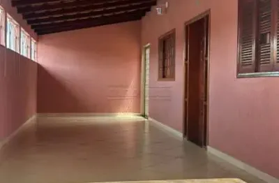 Casa com 5 quartos para alugar na Rua Paulino Carlos, 1265, Centro, Ibaté