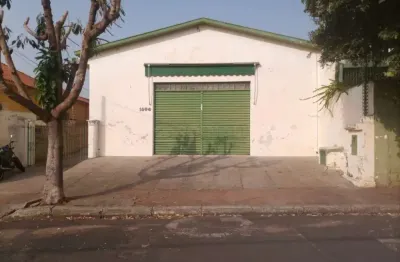 Casa com 2 quartos à venda na Rua Dos Libanezes, Casa E Salão Comercial, 1690, Vila Nossa Senhora do Carmo, Araraquara