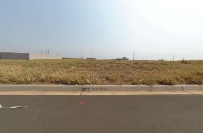 Terreno com 242,00 metros quadrados localizado no bairro jardins do porto.