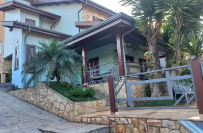 Excelente oportunidade de casa à venda no bairro parque taquaral 5 dormitórios e vista perfeita.