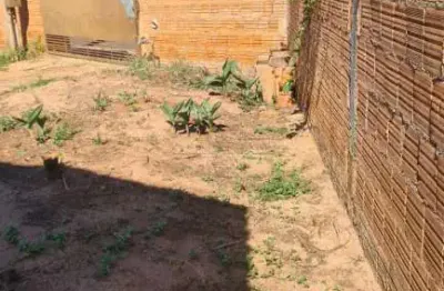 Casa com 2 quartos à venda na Avenida Mario Chizzotti, 155, Centro, Ribeirão Bonito