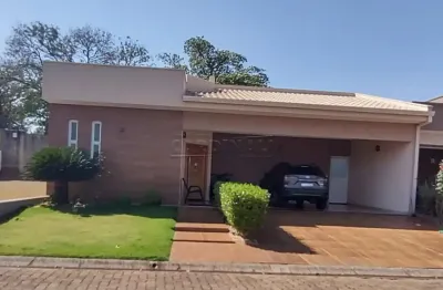 Excelente oportunidade em condomínio fechado com portaria 24 horas