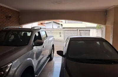 Lindo sobrado com localização espetacular, ótimo acabamento