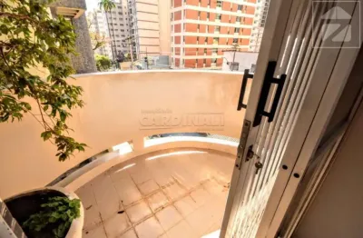 Apartamento à venda no bairro centro em campinas/sp, com 1 dormitório e 2 garagens.