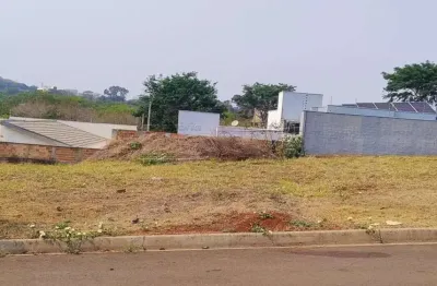 Terreno pronto para construir com localização privilegiada