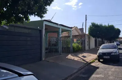 Casa com 3 quartos à venda na Avenida Paschoal Acorinta, 148, Jardim das Estações (Vila Xavier), Araraquara