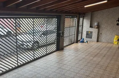Excelente oportunidade de adquirir uma casa com edícula e 4 dormitórios no santana.