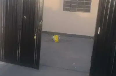 Casa com 2 quartos para alugar na Rua Antonio das Graças Generoso, 400, Cidade Aracy, São Carlos