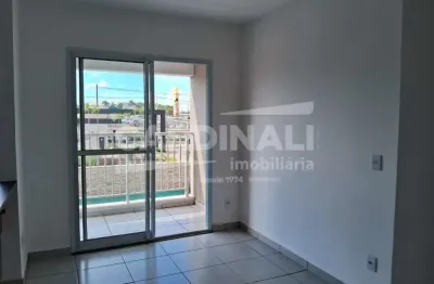 Apartamento novo, com localização espetacular, condomínio com área de lazer completo