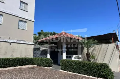 Apartamento bem localizado e com lazer junto ao condomínio no bairro parque sabara.