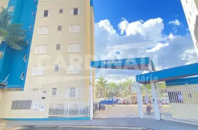 Apartamento com 2 quartos à venda na Rua Roberto Simonsen, Bloco 02, 10, Vila Pelicano, São Carlos