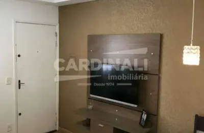 Apartamento mobiliado com ótima localização, próximo de todos serviços essenciais.