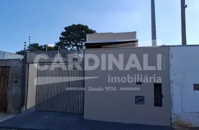 Sobrado com ótima localização, ao lado da alameda paulista.