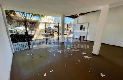 Casa com 2 quartos à venda na Avenida Sallum, 1213, Vila Prado, São Carlos