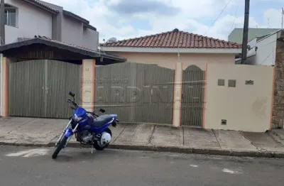 Casa com 4 quartos à venda na Rua Antônio Pirolla, Casa Frente, 54, Vila Alpes, São Carlos