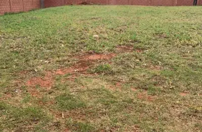 Lote em condomínio pronto para construir, condomínio com area de lazer completo e localização espetacular