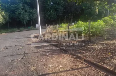 Excelente terreno de esquina, no jardim nova época.