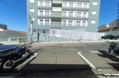 Apartamento completo de armários e mobiliado no liv episcopal.