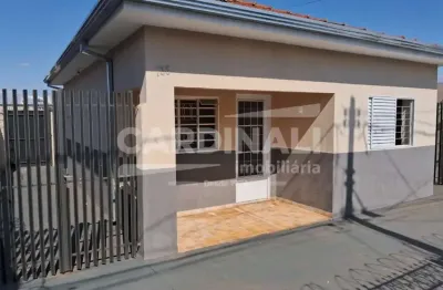 Casa com 2 quartos à venda na Avenida Bartholomeu Micelli, Casa, 735, Jardim Vitória, Araraquara