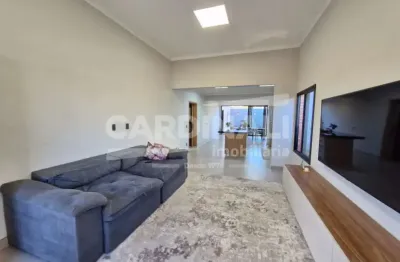 Casa em condomínio fechado com 3 quartos à venda na Avenida dos Sanhaços, 1179, Parque Faber Castell II, São Carlos