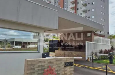 Apartamento com ótima localização, área de lazer completo.