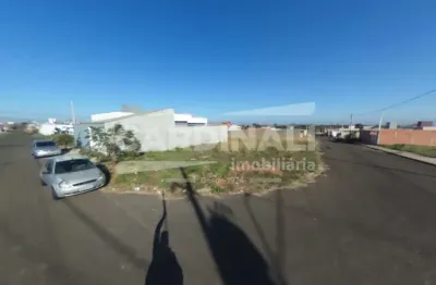 Terreno bem localizado logo no começo do bairro arcoville e ainda localizado na esquina.