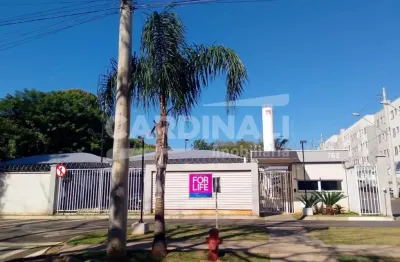 Apartamento térreo com quintal coberto, conforto e estrutura completa!