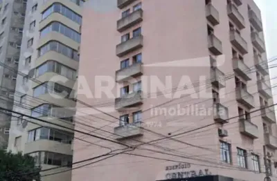 Sala comercial no coração de araraquara, edifício central.
