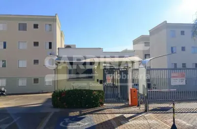 Apartamento com boa localização, próximo a escolas e creches.