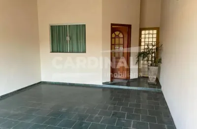 Casa com 3 quartos à venda na Rua Nossa Senhora Auxiliadora, 697, Parque Santa Felícia Jardim, São Carlos