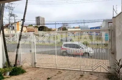 Casa com excelente localização, em um dos bairros mais desejados da cidade.