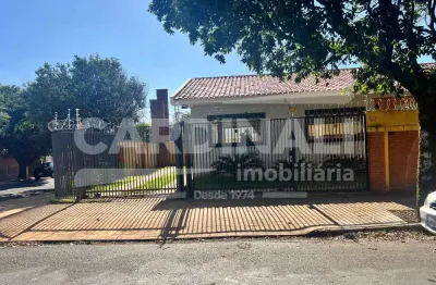 Casa com 6 quartos à venda na Avenida Cazimiro Peres, Casa, 82, Vila Harmonia, Araraquara