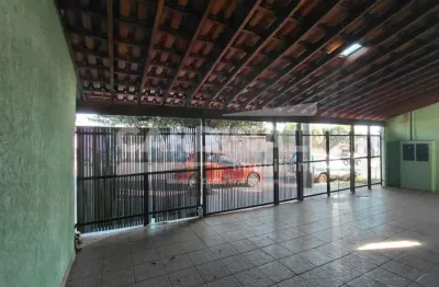 Residência ampla e confortável à venda no jardim nosso teto!!