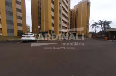 Apartamento de dois dormitórios sendo um suíte na região do shopping iguatemi