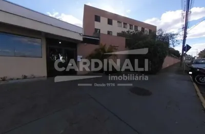 Apartamento de dois dormitórios com uma vaga de garagem próximo a ufscar.