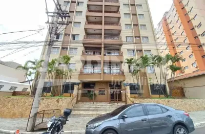 Apartamento 3 dormitórios com vaga de garagem coberta próximo a rodoviária na principal av da cidade.