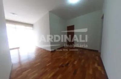 Apartamento 3 dormitórios com vaga de garagem coberta próximo a rodoviária na principal av da cidade.