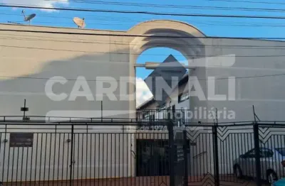 Kitchnet com excelente localização, próximo a supermercados e faculdades.